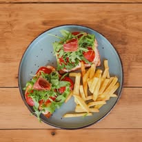 Tostadas con papas